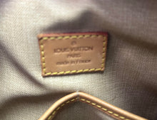 Load image into Gallery viewer, Louis Vuitton Trouville Monogram Handbag