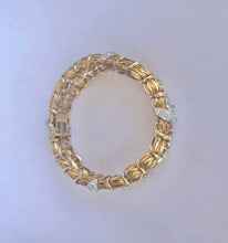 Load image into Gallery viewer, David Webb Bracelet 18KT 76.4GR 92 Round Diamonds, 10.00K